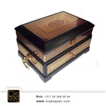 height quality box, Customize box, vvip boxes, wooden boxes, royal boxes, luxury box, dubai gifts, abu dhabi gifts